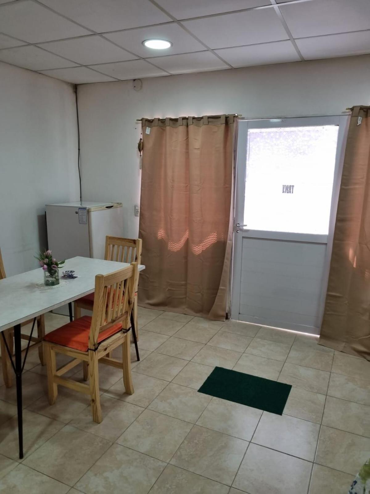 Apartment Monoambiente Con Tv Y Heladera